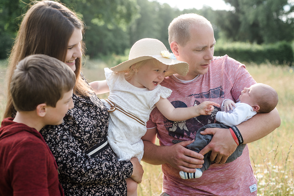 Neugeborenen Fotografie Spreewald, Babyfotos Königs Wusterhausen, Baby Fotoshooting Potsdam