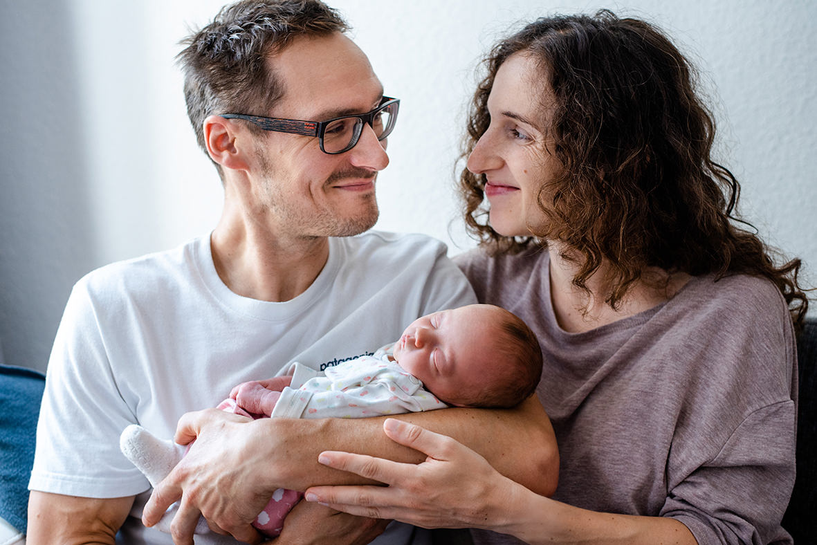 Babyfotograf Leipzig, Neugeborenenfotos rund um Leipzig, Markkleeberg und Borna bei euch zuhause