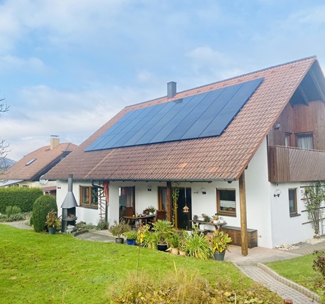 Dach PV-Anlage ©iKratos