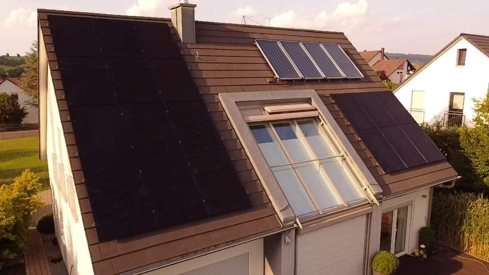 9,8 kWp auf einem Satteldach in Erlangen