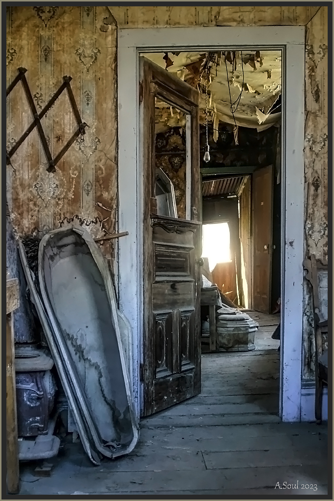 Das Haus des Sargmachers (Bodie/CA)