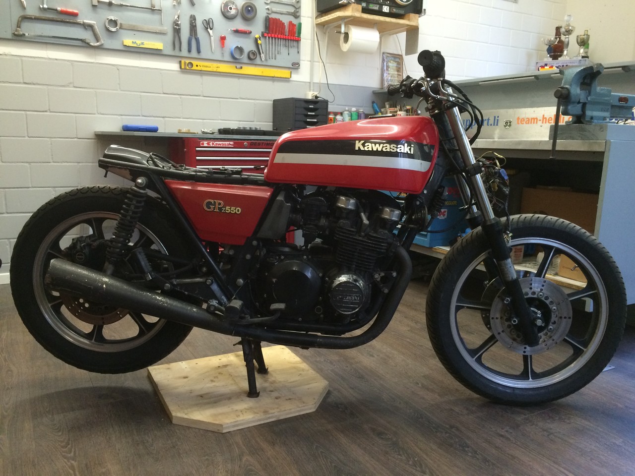 gpz 550 scrambler
