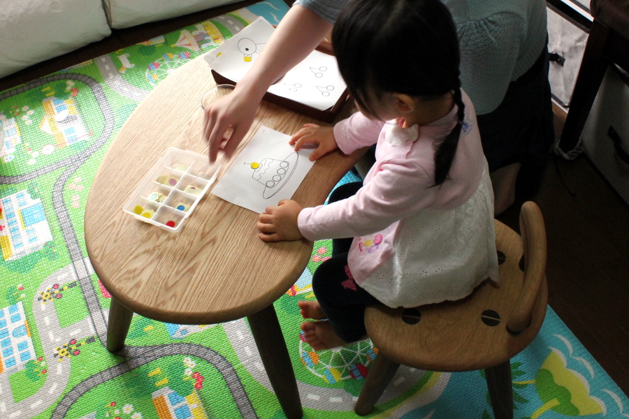 子供のそら豆テーブル＆チェア（小平市・Ｍ様邸）