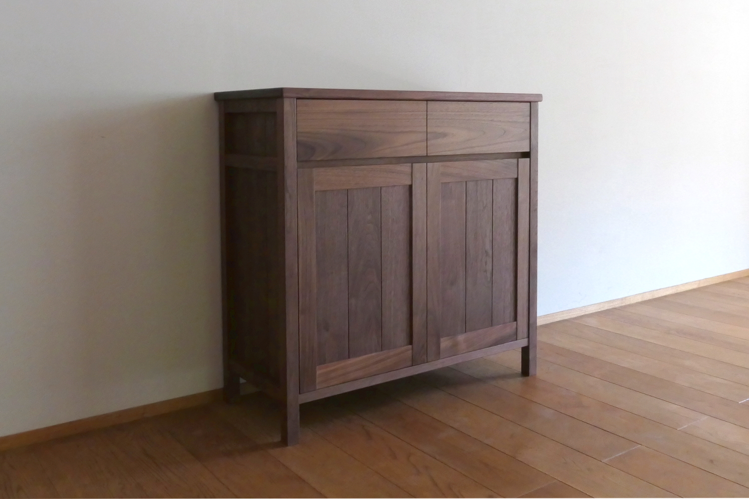 ペットの骨壺を置くためのサイドボード（船橋市・K様邸）