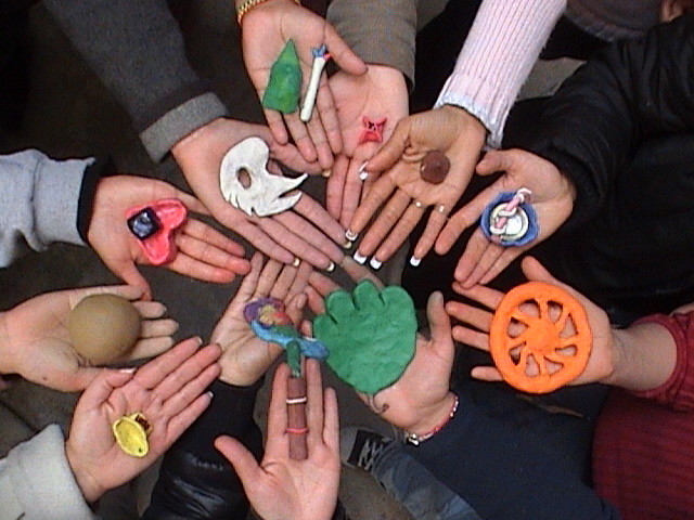 Make your Power Symbol! Haz tu símbolo de Poder!
