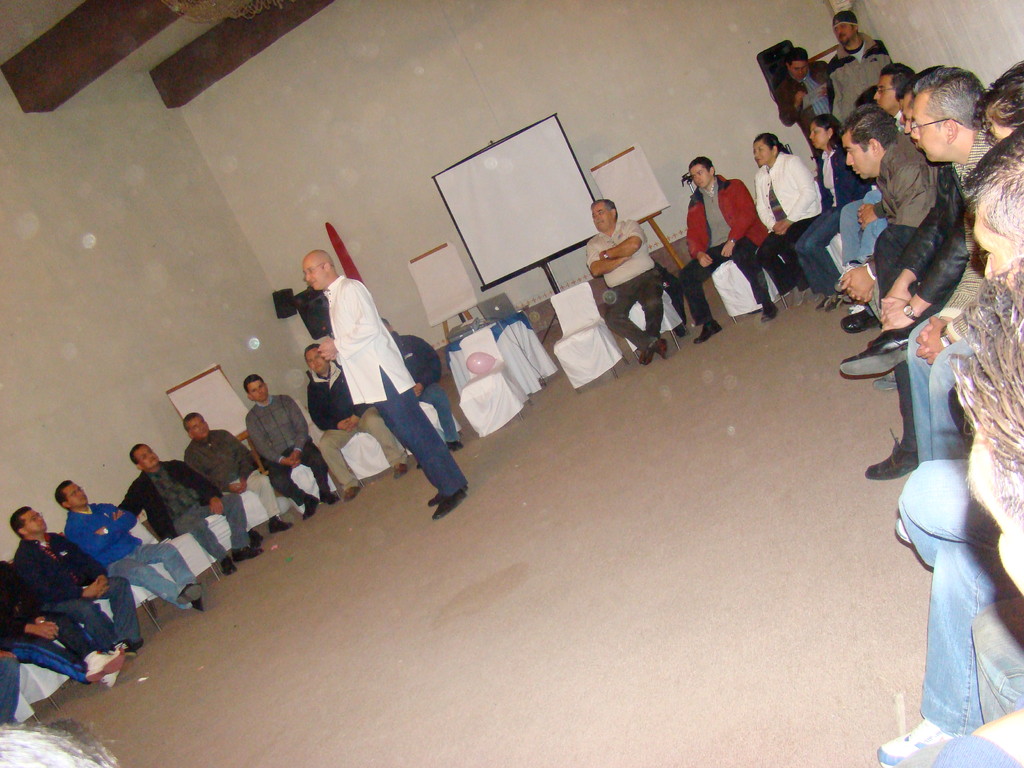 No seminar is the same! We Tailor your unique solution / Diseñamos la solución a Tu Medida.