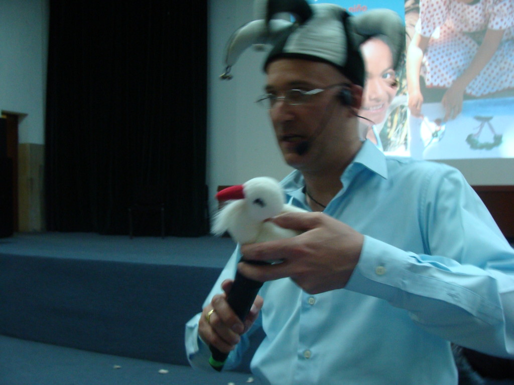 Using creative tools encouraging innovative climates...