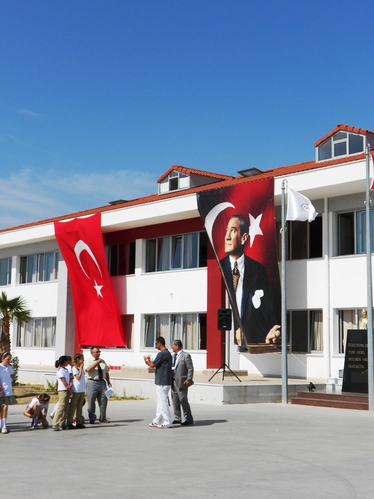 Ataturk Youth Festival at school