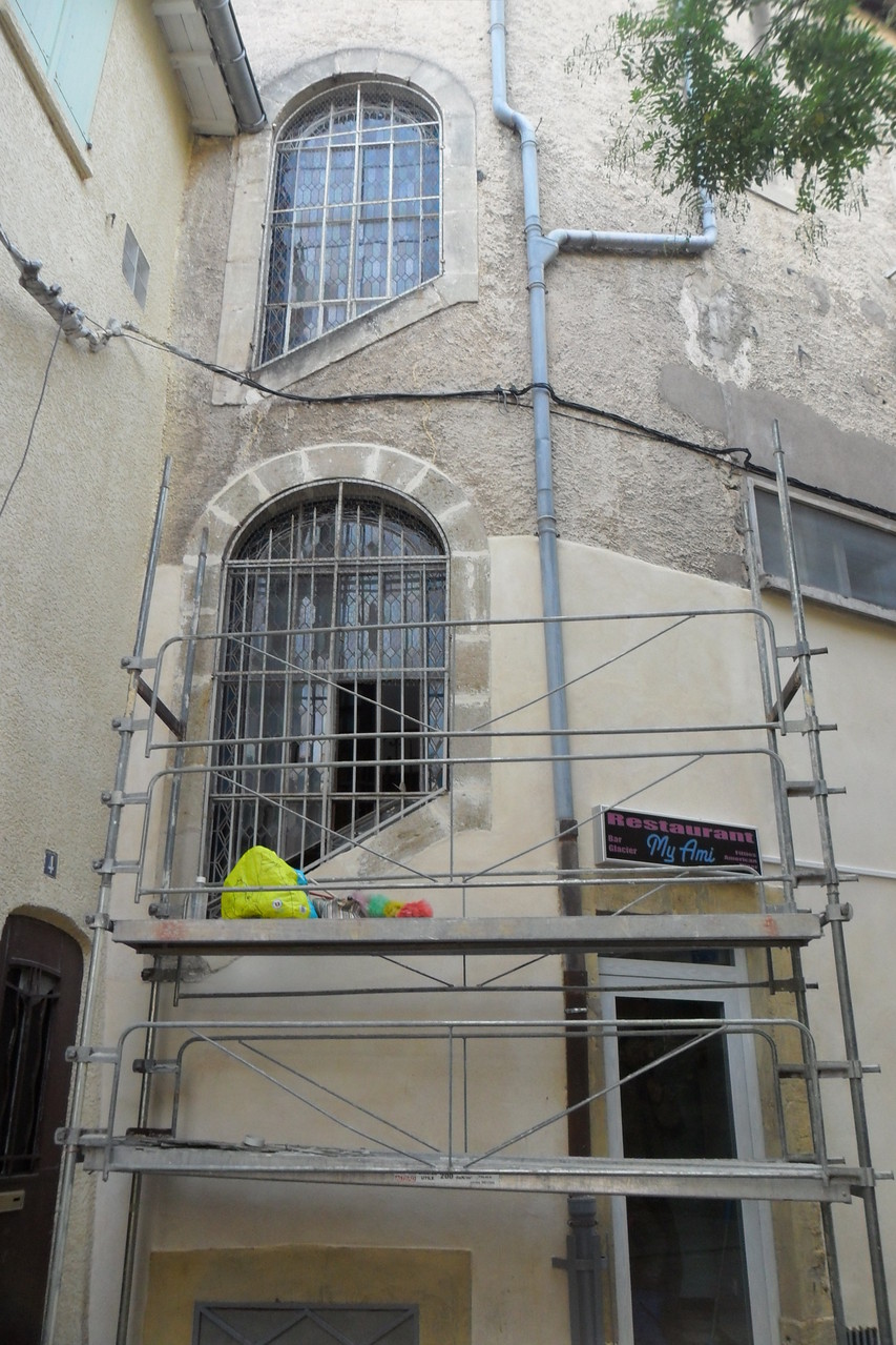 Restauration verrière Clermont-l'hérault -vitrail languedoc