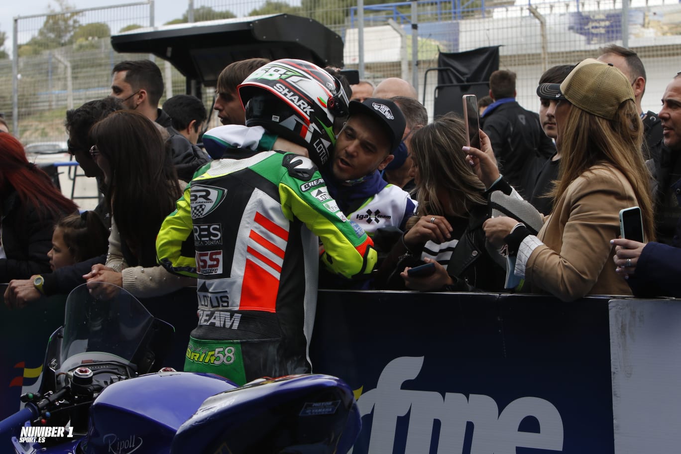 Gran papel de nuestro piloto Adrián Rodríguez en el circuito de Jerez