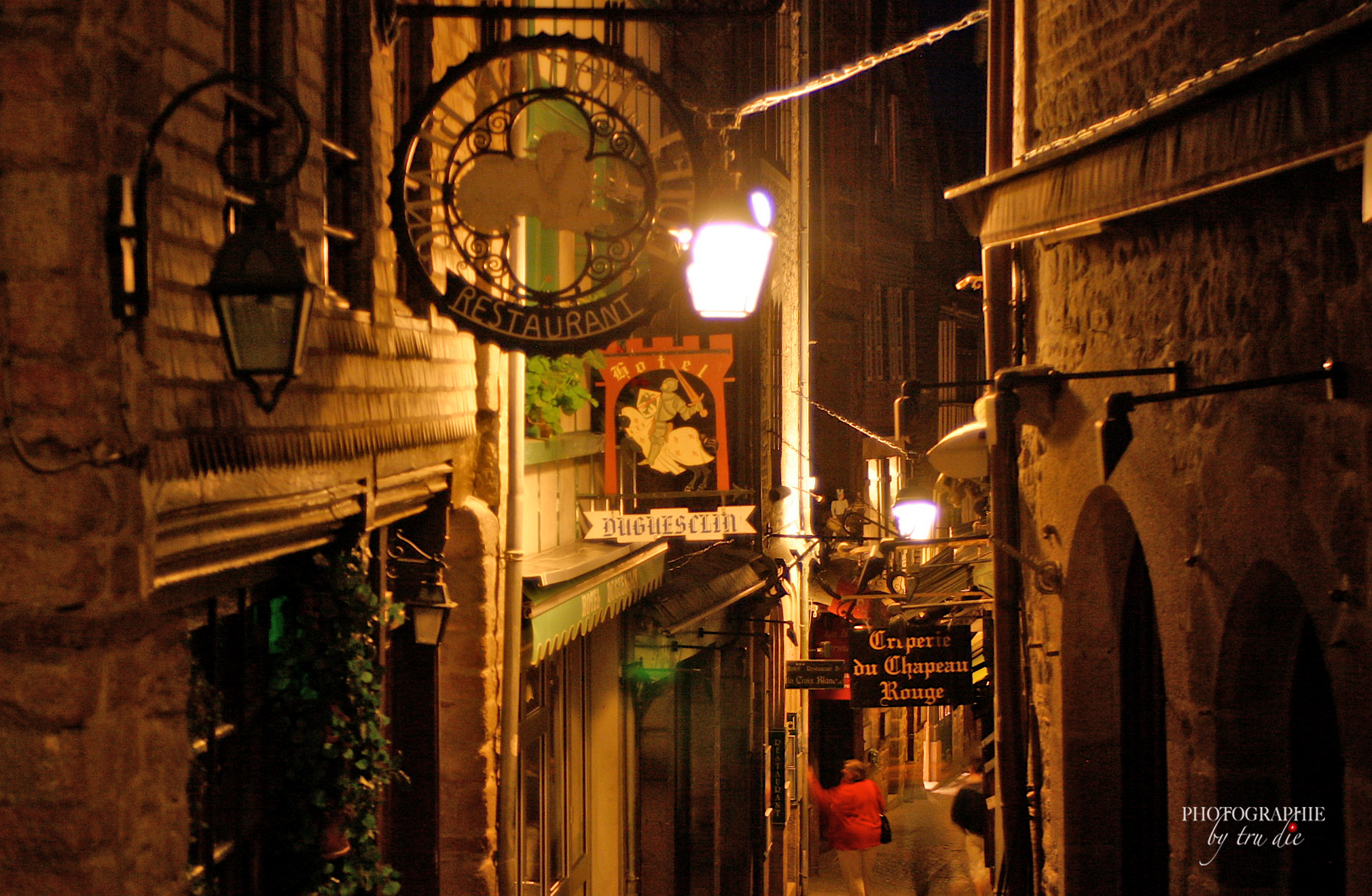 Bild: Mont-Saint-Michel bei Nacht 