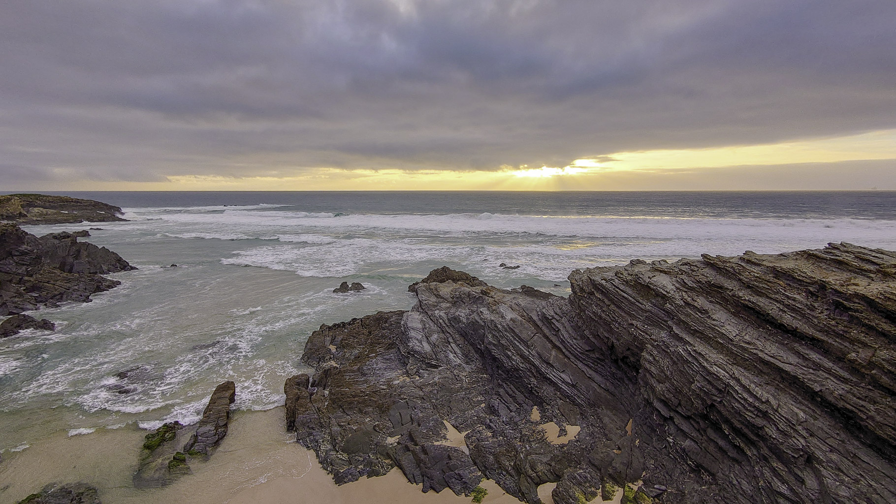 Bild: Blick auf die Strände von Porto Covo in Portugal 