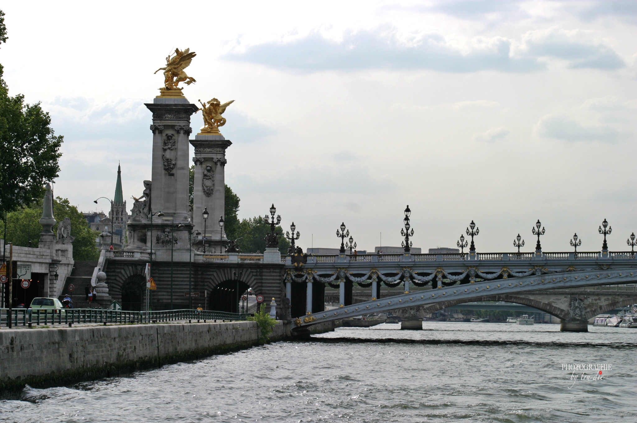 Bild: Pont Alexandré III in Paris 