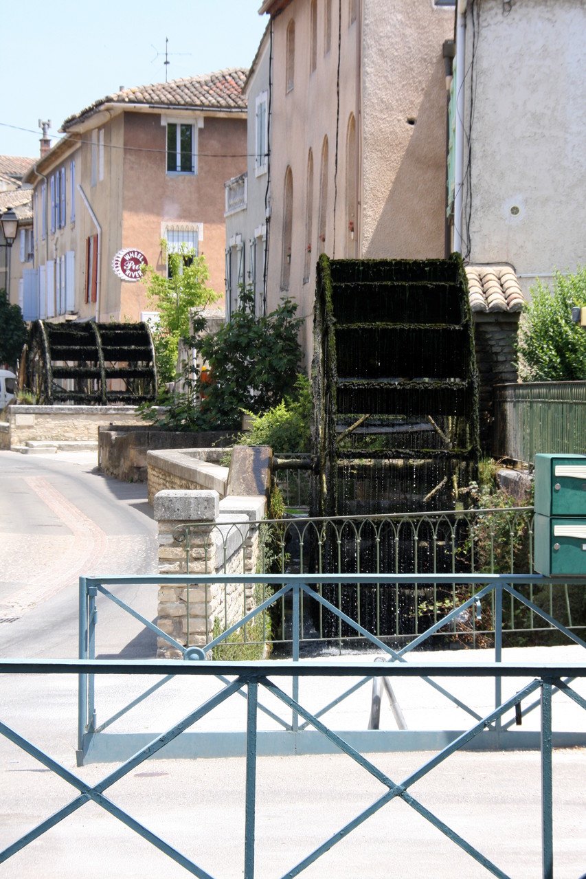 Bild: Wasserrad L´Isle-sur-la-Sorgue