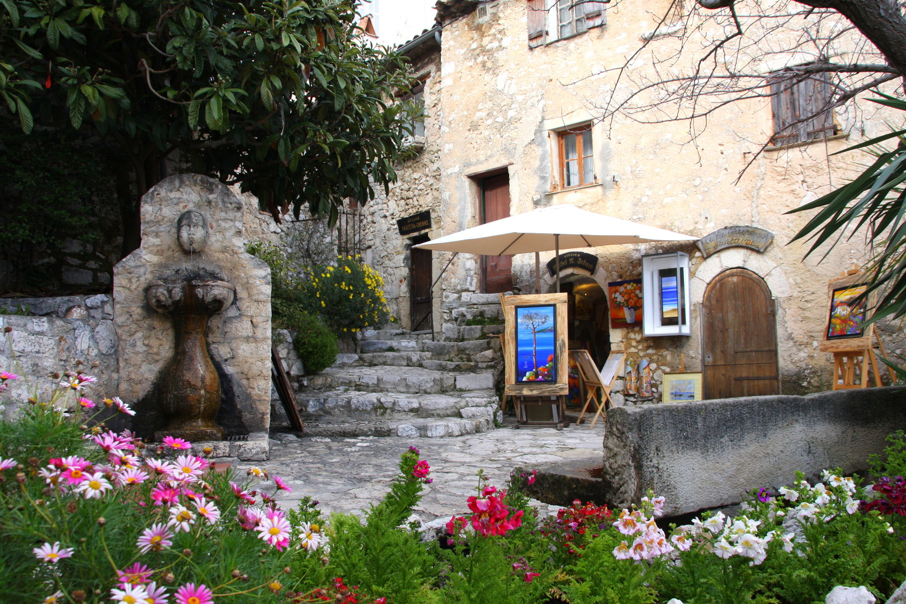 Bild: Fontaine in Èze