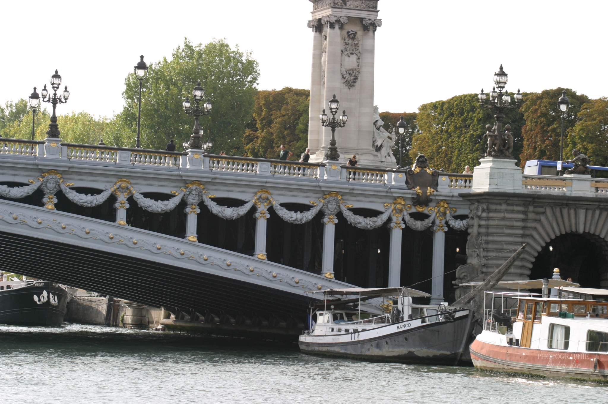 Bild: Pont Alexandré III in Paris 