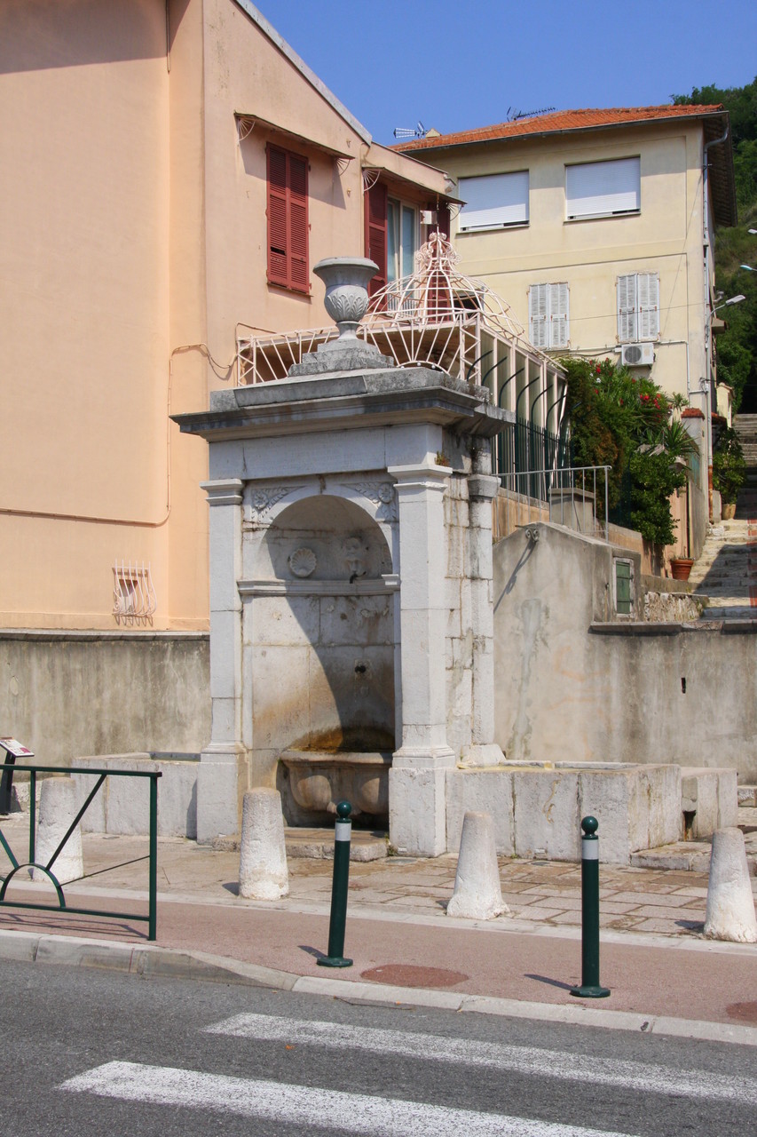 Bild: Fontaine in La Turbie