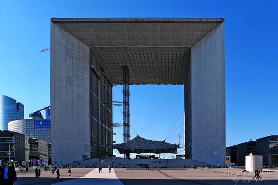 Bild: Stadtteil La Défense in Paris, La Grande Arche