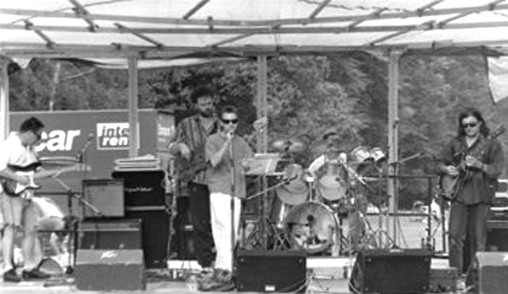 The Smash Brothers Live "What Art...-Festival" Leonhard-Eißnert-Park Offenbach Sonntag, 13.Juli 1997,  v.l.n.r. Albert Jahn (g), Gregor Hädicke (b), Michael Moll (voc), Peter Jahn (dr), Jürgen "Schorsch" Michele (g)
