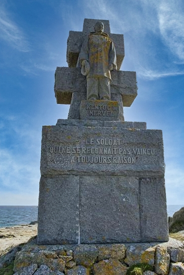 Monument zu Ehren der Forces Françaises Libres auf der Île de Sein, Finistère, Bretagne