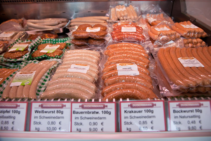 Auslage im Ladenlokal