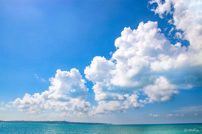 海に入道雲（伊良部島）