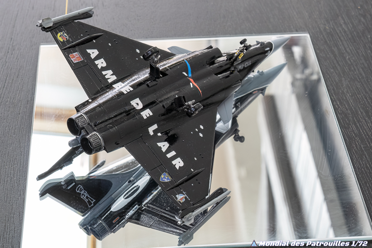 Rafale Solo Display Petit Prince 30.000H maquette 1/72 : 2011