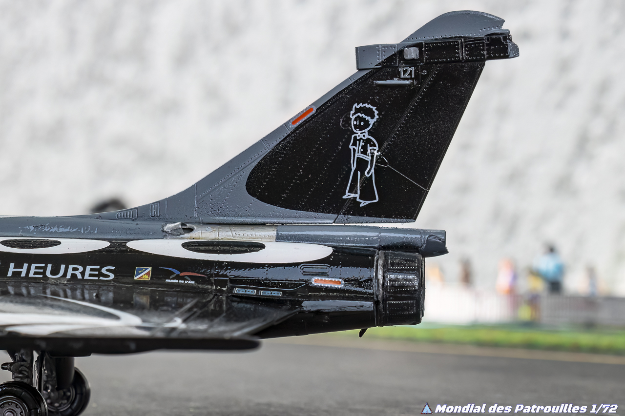 Rafale Solo Display Petit Prince 30.000H maquette 1/72 : 2011