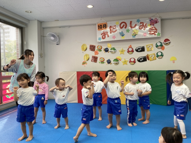 運動会のダンスを披露してくれました