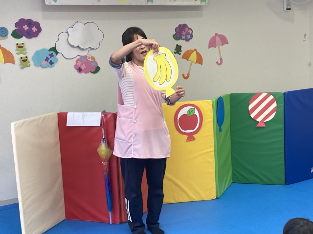 きいろい風船がバナナになっちゃった