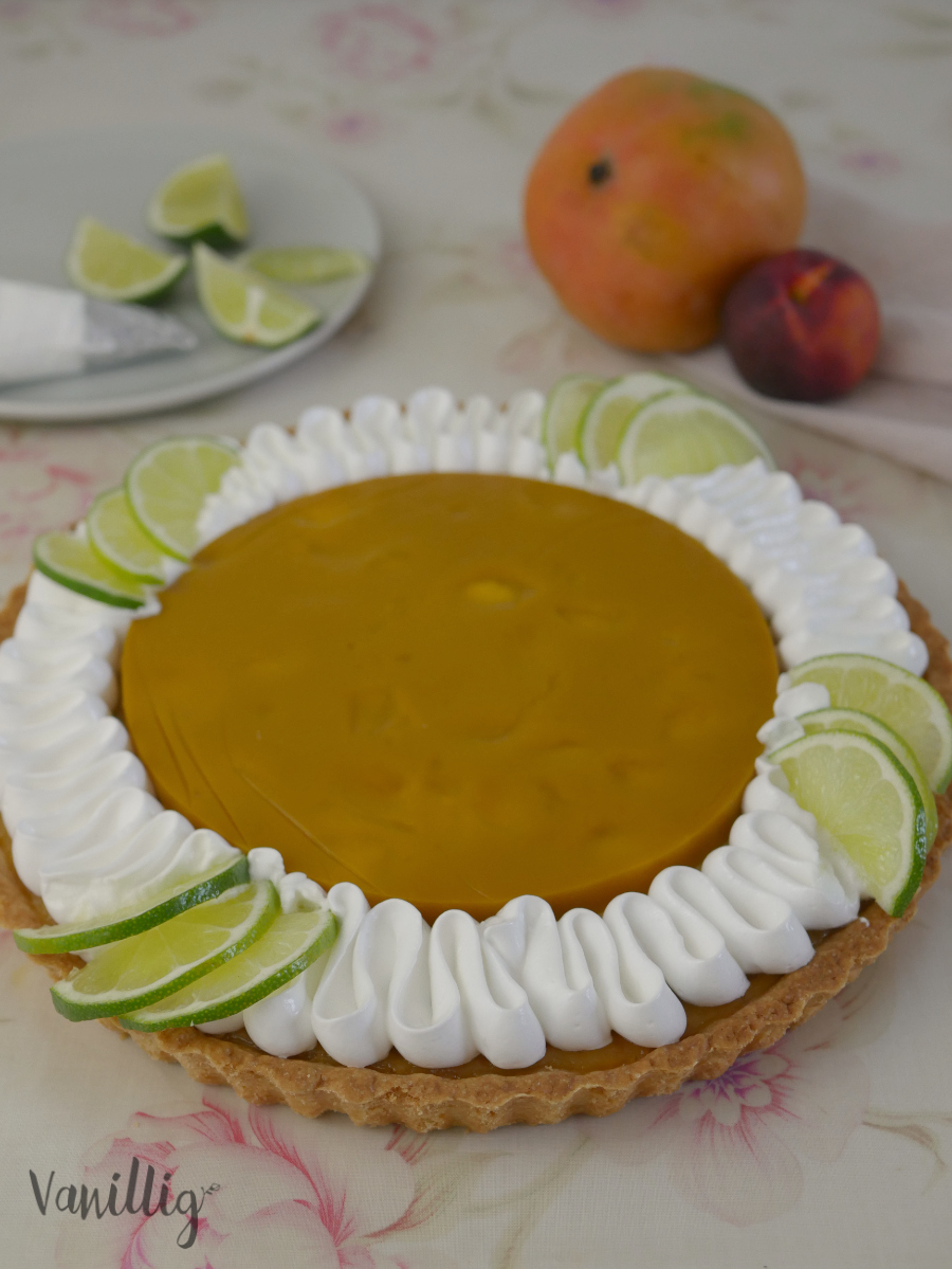 Limetten Tarte mit Mango und Mirengue