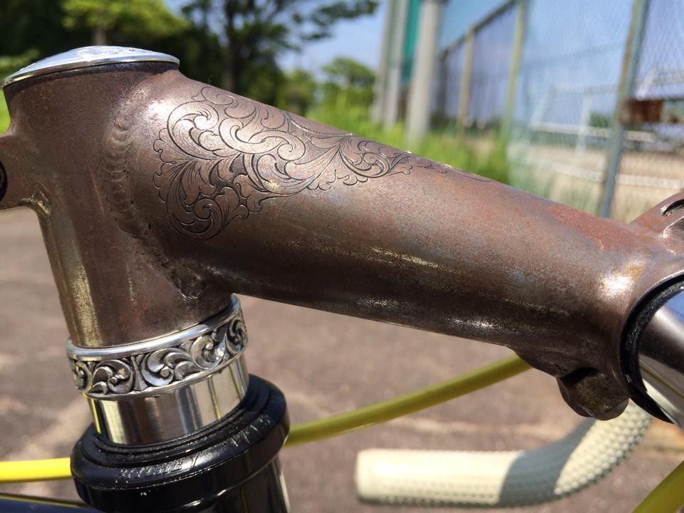 エングレービング　ロードバイク　ピスト　engraved bikestem for fixedgear pista 彫金自転車