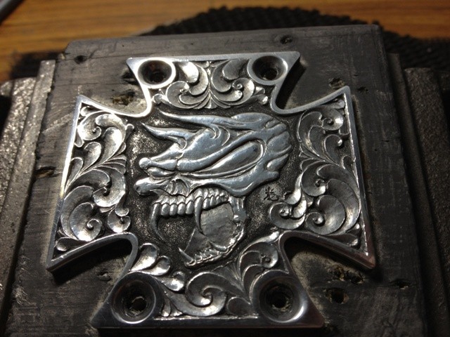 エングレービング　彫金　エアクリーナー　westcoastchoppers　 チョッパー　engraved axclcover for wcc harley davidson chopper