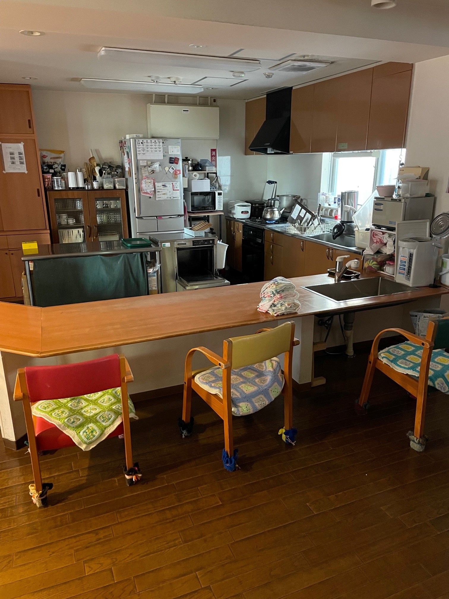 車椅子でも作業に参加いただいています