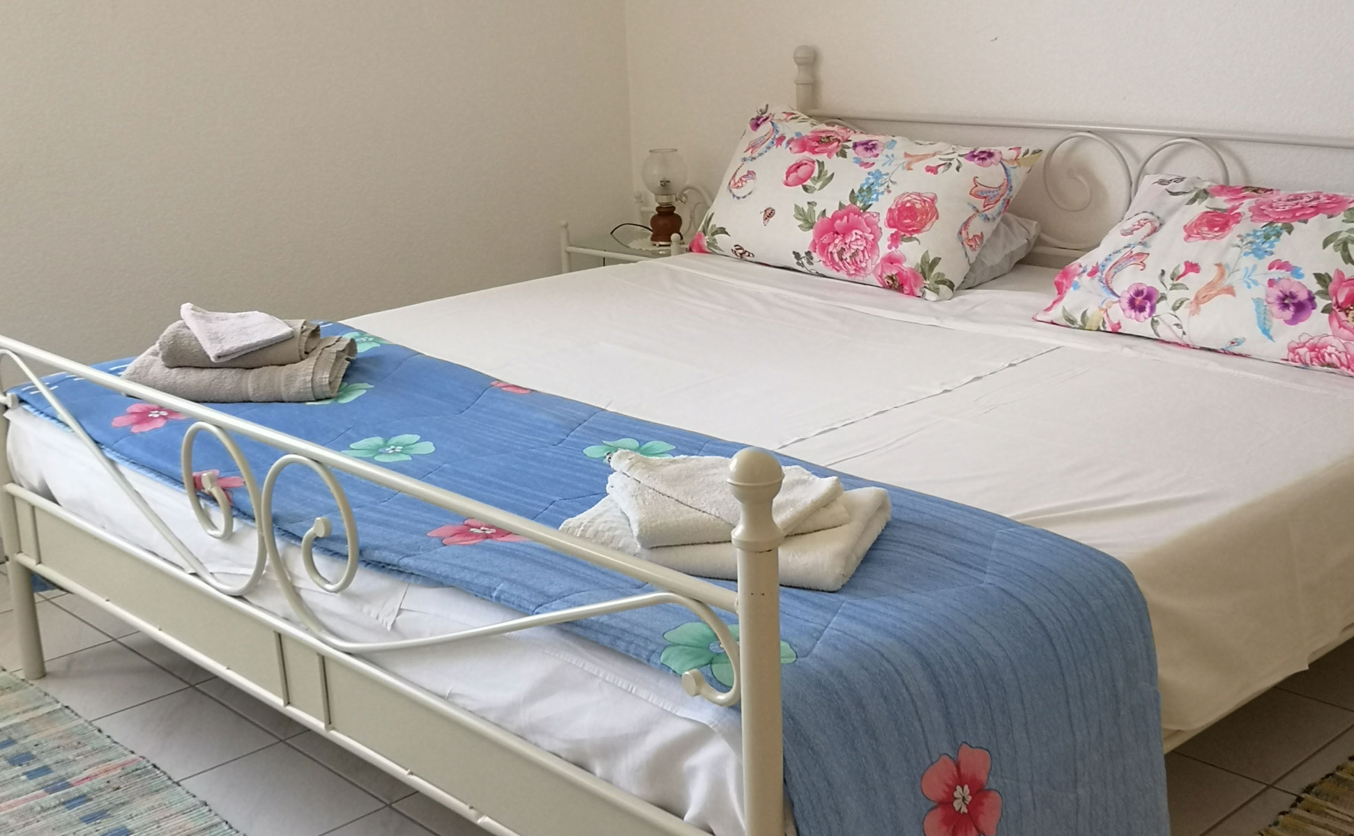 Schlafzimmer 1 mit Doppelbett © Ferienwohnung Spilinga | Tropea | Kalabrien - Casa Belle Vacanze