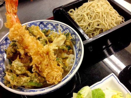 手打ちそば郷土料理 泉の里　ご飯もの