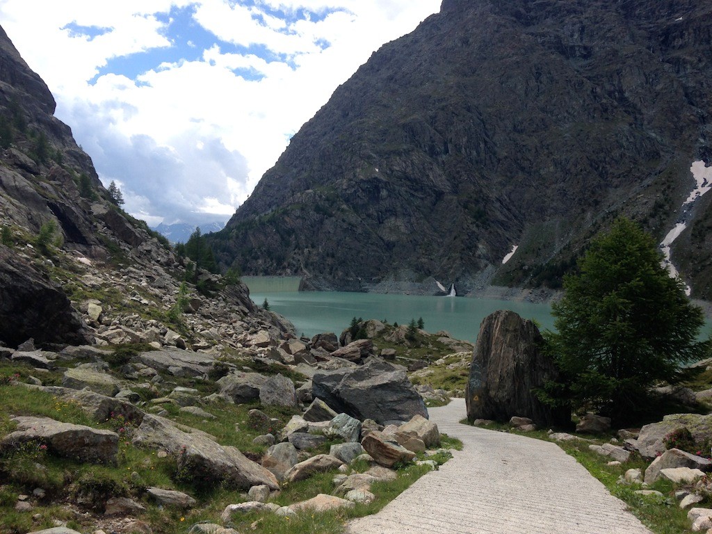 Stausee auf der Italienischen Seite (Lago di Gera)