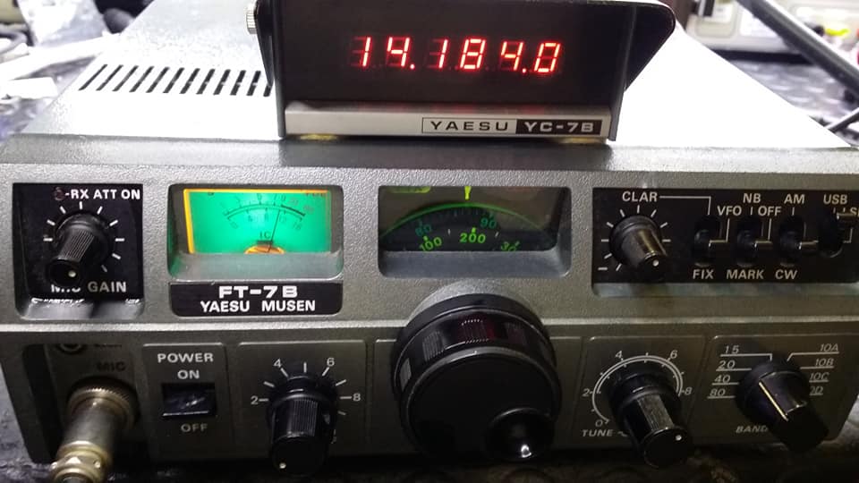 FT-7B YAESU