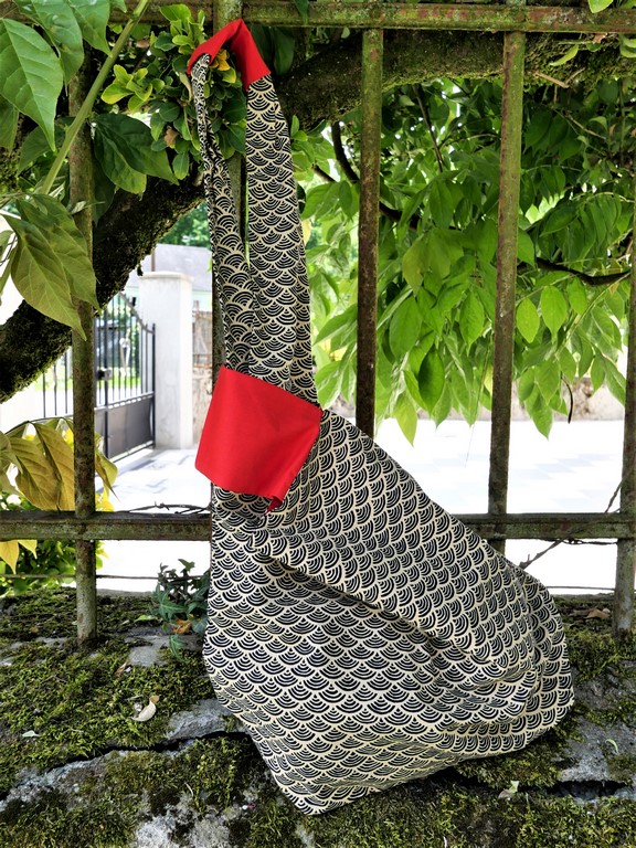 Sacs Autour du Japon Boutique japonaise en ligne objets japonais artisanat japonais vetements decoration carterie