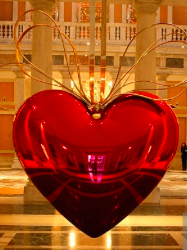JEFF KOONS, Hanging Heart at Palazzo Grassi for the exhibition Where are we going? (from Google Images, after I saw some Youtube interviews to Jeff Koons)
