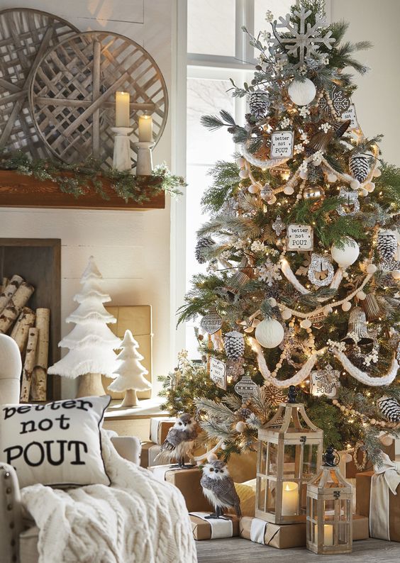 Tendenza albero di natale 2019 decori e allestimento casa