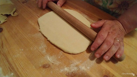 pasta stesa con il mattarello