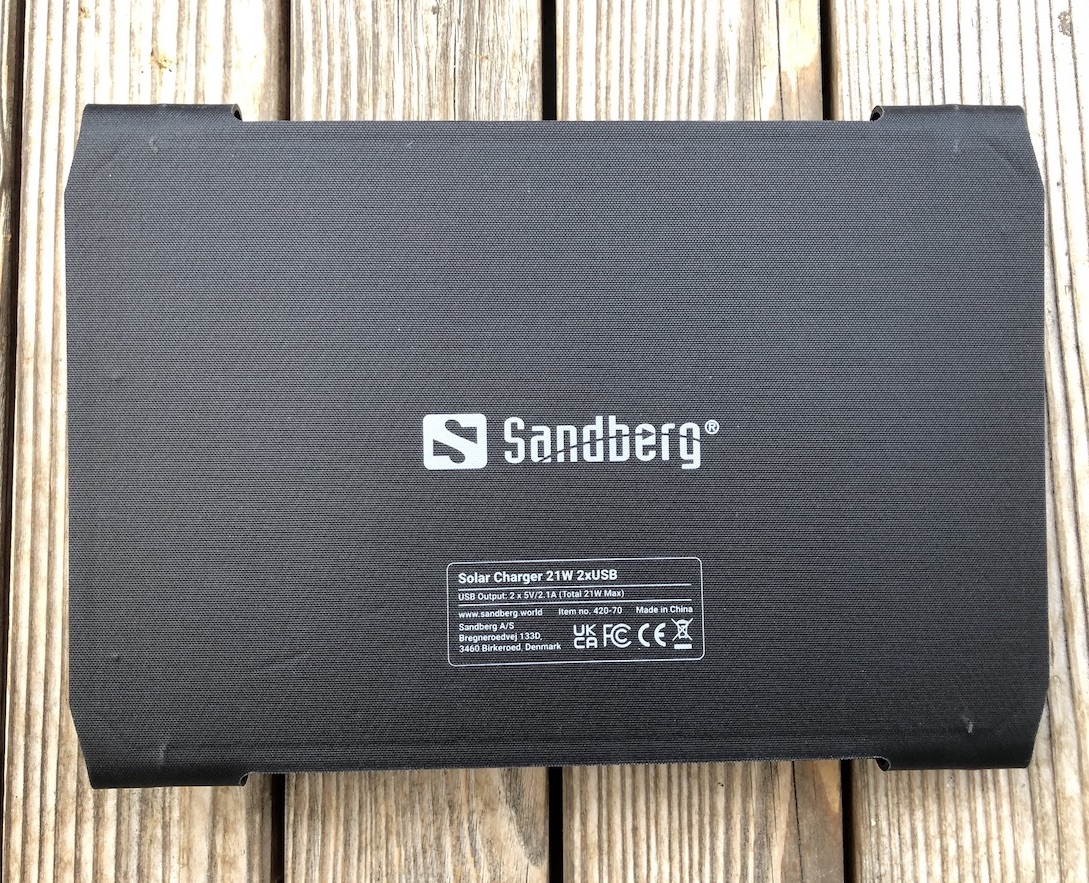 Sandberg Solar Charger 21 W (zusammengefaltet)