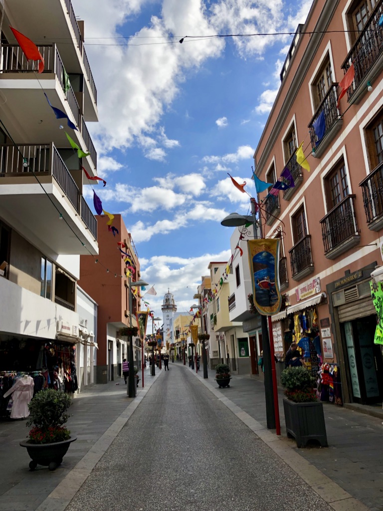 Calle Obispo Pérez Cáceres - Gasse zur Plaza de la Patrona de Canarias 