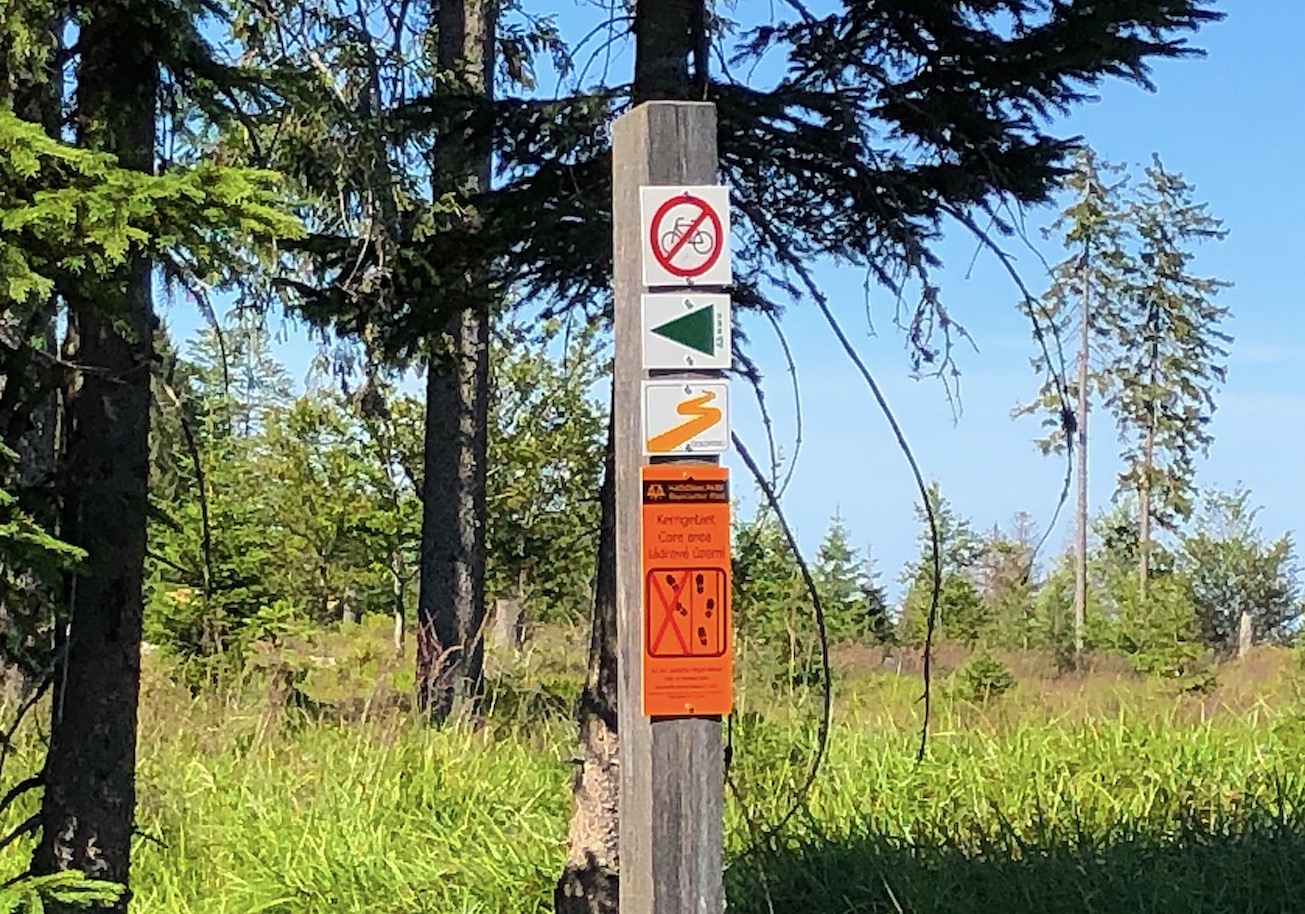 die Kammstraße vor dem Großen Falkenstein ist für Radler gesperrt