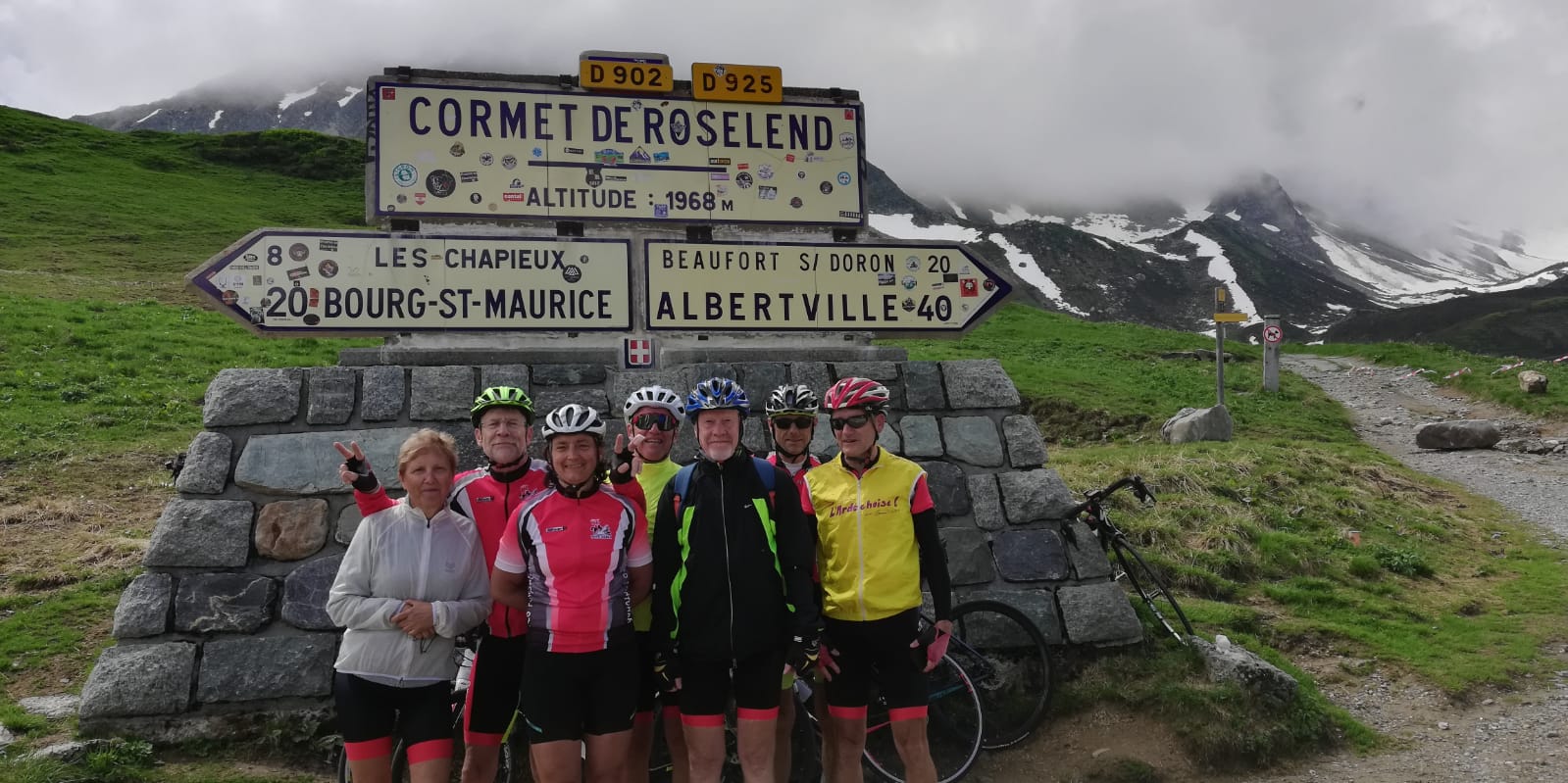 Grande Route des Alpes  Cormet Roselend