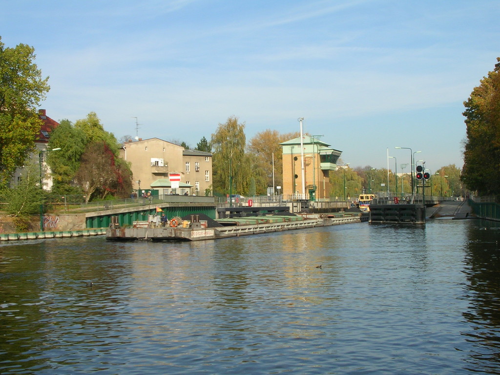 Schleuse Spandau in Berlin