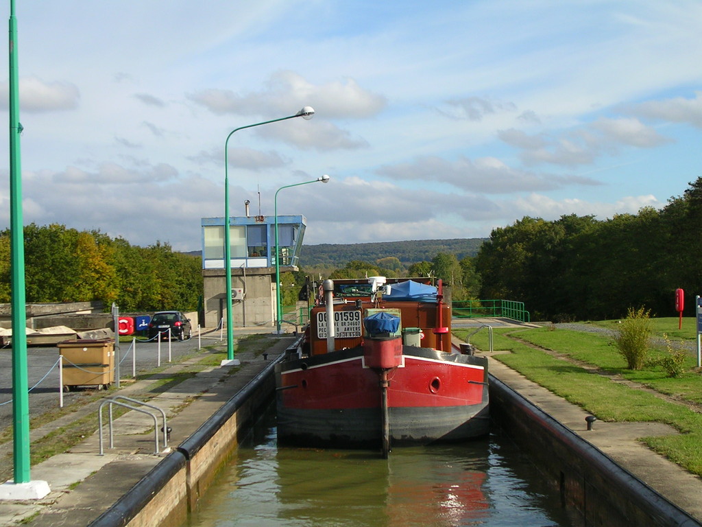 Auf dem Canal du Nord