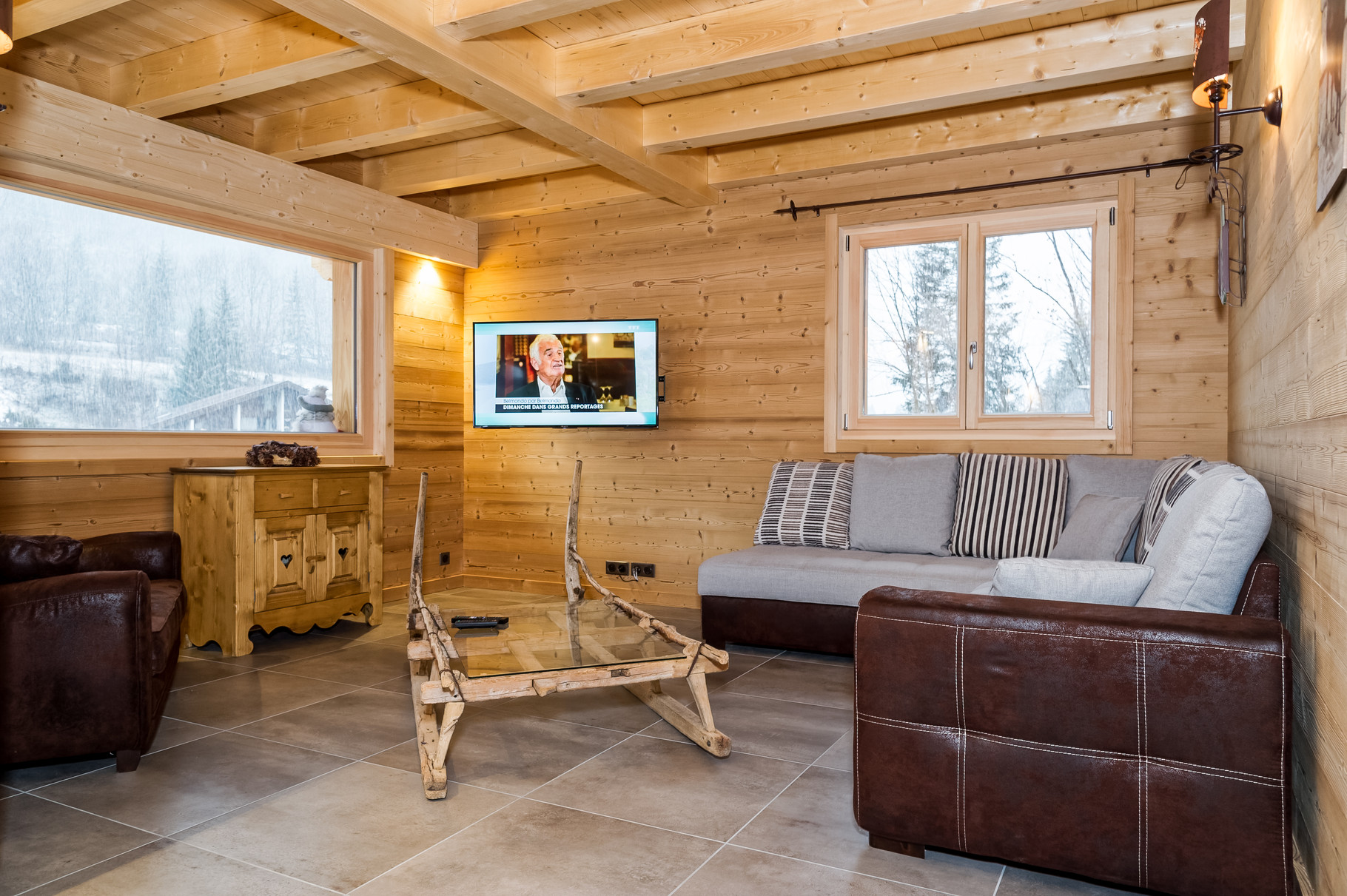 Chez Gilles Chalet Neuf Chatel Jacuzzi Sauna Agence Immobiliere