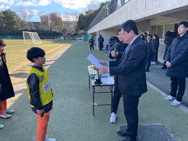 表彰式の様子（愛知大学学長　広瀬様より）